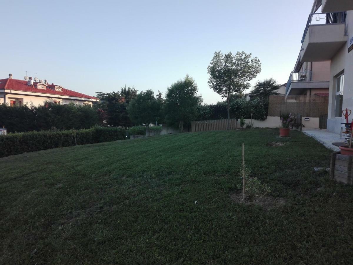 Affittacamere Villa Zelinda Sirolo Exterior foto